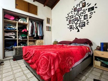 CASA QUINTA EN VENTA SOBRE AVENIDA EN MORENO