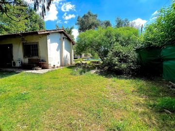 CASA QUINTA EN VENTA SOBRE AVENIDA EN MORENO