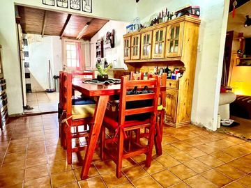 CASA QUINTA EN VENTA SOBRE AVENIDA EN MORENO