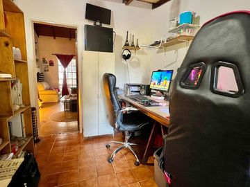 CASA QUINTA EN VENTA SOBRE AVENIDA EN MORENO