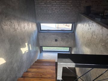 VENTA CASA 3 DORM C/PILETA TIERRALTA - MALAGUEÑO