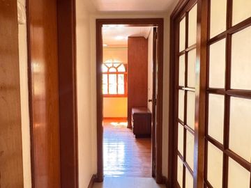 VENTA CASA 3 AMB C/QUINCHO Y PARQUE SANTOS LUGARES