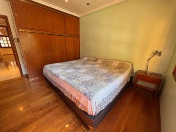 VENTA CASA 3 AMB C/QUINCHO Y PARQUE SANTOS LUGARES