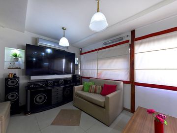 VENTA CASA 3 AMB CASTELAR NORTE JARDIN Y QUINCHO