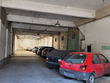 VENTA EN BLOCK DEPTO 5 AMB + GALPON LANUS OESTE