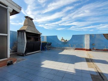 VENTA EN BLOCK DEPTO 5 AMB + GALPON LANUS OESTE