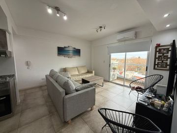 DEPTO 2 AMB CON COCHERA EN LANUS OSTE