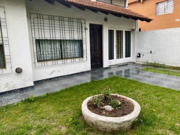 VENTA CASA 6 AMBIENTES – EL PALOMAR