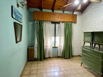 VENTA CASA 6 AMBIENTES – EL PALOMAR