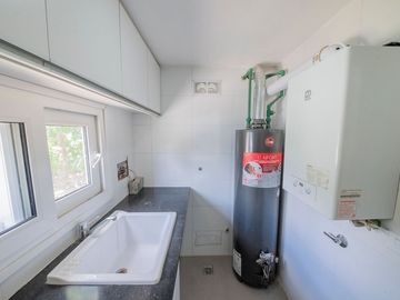 Venta casa San Diego Country Club PERMUTA FINANCIA