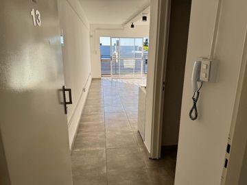 Venta Depto Monoambiente con balcón Billinghurst