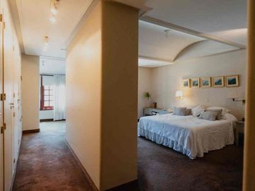 VENTA CASA 5 DORMITORIOS 