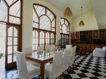 VENTA CASA 5 DORMITORIOS 