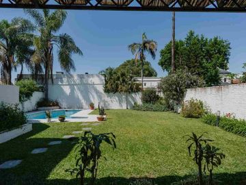 VENTA CASA 5 DORMITORIOS 