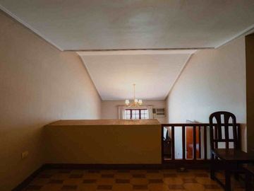 VENTA CASA 5 DORMITORIOS 