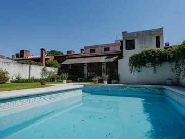 VENTA CASA 5 DORMITORIOS 