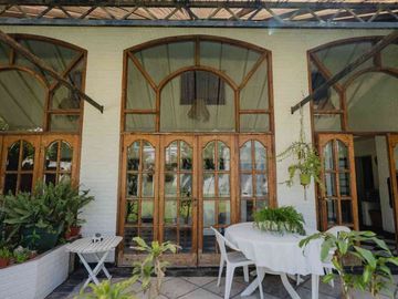 VENTA CASA 5 DORMITORIOS 