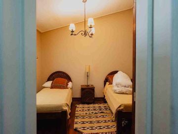 VENTA CASA 5 DORMITORIOS 