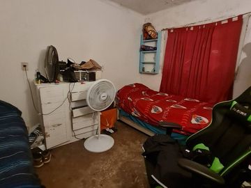 Casa de estilo americano sobre lote de 494m.