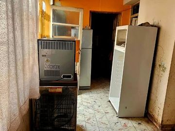 TERRENO AMPLIO CON CASA PARA RECICLAR BUENA NUEVA