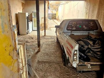 TERRENO AMPLIO CON CASA PARA RECICLAR BUENA NUEVA