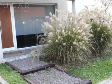 Venta Casa - California Village - Pilar