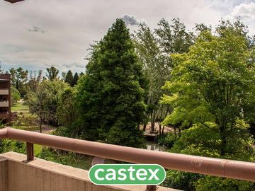 Departamento 3 ambientes con excelente vista  en alquiler anual en Villa del Lago