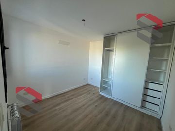 Departamento en alquiler a estrenar con cochera en Zárate Centro