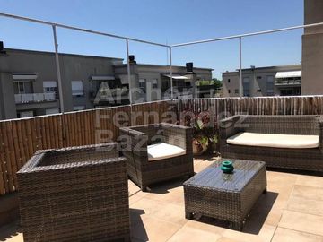 Hermoso Departamento de 3 amb. con 2 cocheras en Alquiler - Jardines de San Isidro 3
