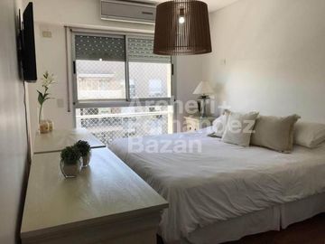Hermoso Departamento de 3 amb. con 2 cocheras en Alquiler - Jardines de San Isidro 3