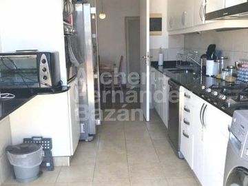 Hermoso Departamento de 3 amb. con 2 cocheras en Alquiler - Jardines de San Isidro 3