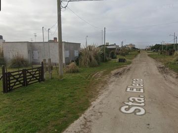 Casa en alquiler temporario - 2 Dormitorios 1 Baño - Mar de Cobo