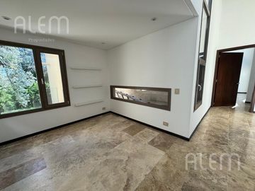 Casa en venta en Saint Thomas Este, Canning