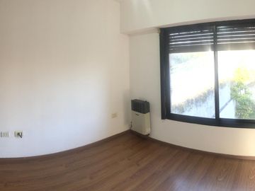 Casa en Alquiler en 13/517 y 518 Manuel B Gonnet - Alberto Dacal Propiedades