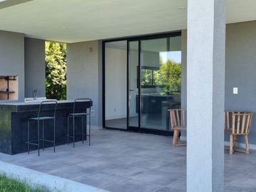 Casa en Barrio San Matías a LA LAGUNA