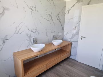 Casa en Barrio San Matías a LA LAGUNA