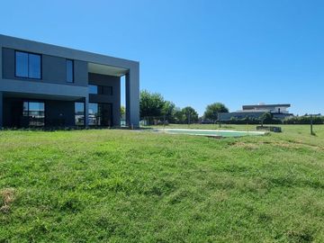 Casa en Barrio San Matías a LA LAGUNA