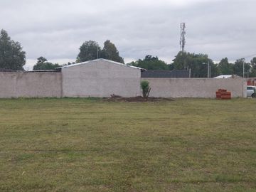 CASA CON PILETA EN BARRIO ASTOLFI II-PILAR