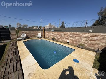 CASA CON PILETA EN BARRIO ASTOLFI II-PILAR