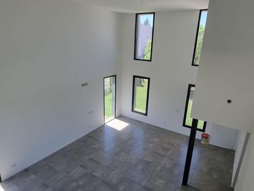 Casa en Barrio San Matías a la LAGUNA