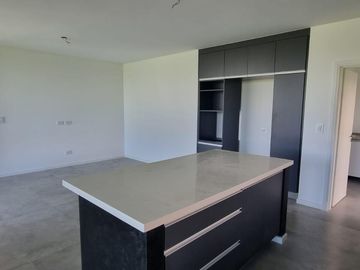 Casa en Barrio San Matías a la LAGUNA