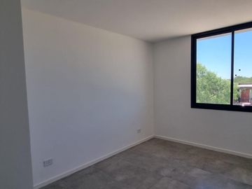 Casa en Barrio San Matías a la LAGUNA