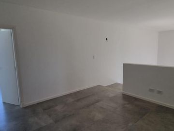 Casa en Barrio San Matías a la LAGUNA