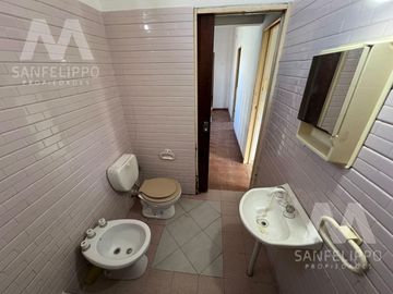 Departamento en  Alquiler - 2 Dormitorios - Wilde, Avellaneda