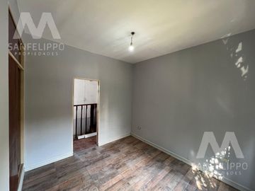 Departamento en  Alquiler - 2 Dormitorios - Wilde, Avellaneda