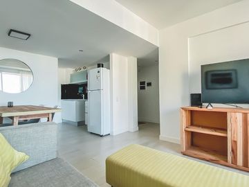 Alquiler por dia departamento 3 ambientes para 4 personas zona La Perla vista al mar