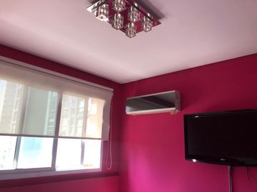 Piso de 3 ambientes en venta con cochera y balcon al frente