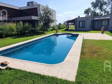 Casa en alquiler temporario en El Ombú | TEMPORADA  2026