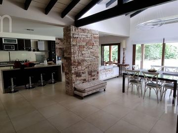 Casa en alquiler temporario en El Ombú | TEMPORADA  2026