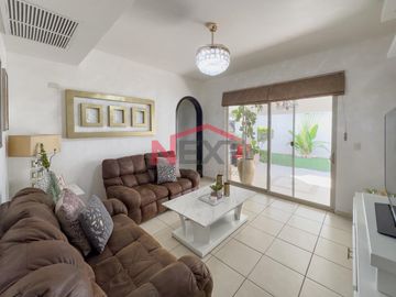 CASA EN VENTA EN LA RIOJA PONIENTE RESIDENCIAL